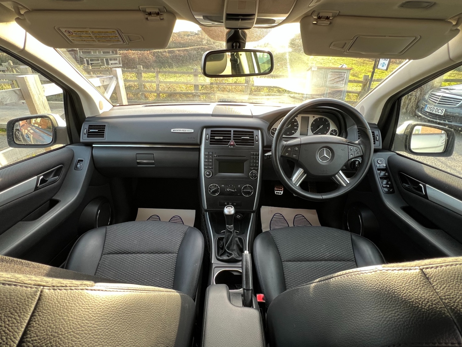 Used Mercedes-Benz B Class 2010 for sale - 76494126: Photo 4