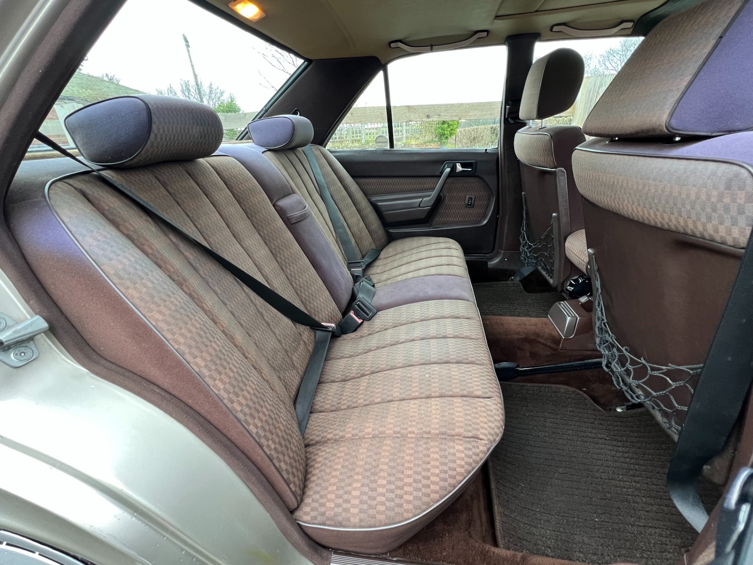 Used Mercedes-Benz 190 1989 for sale - 76036493: Photo 22