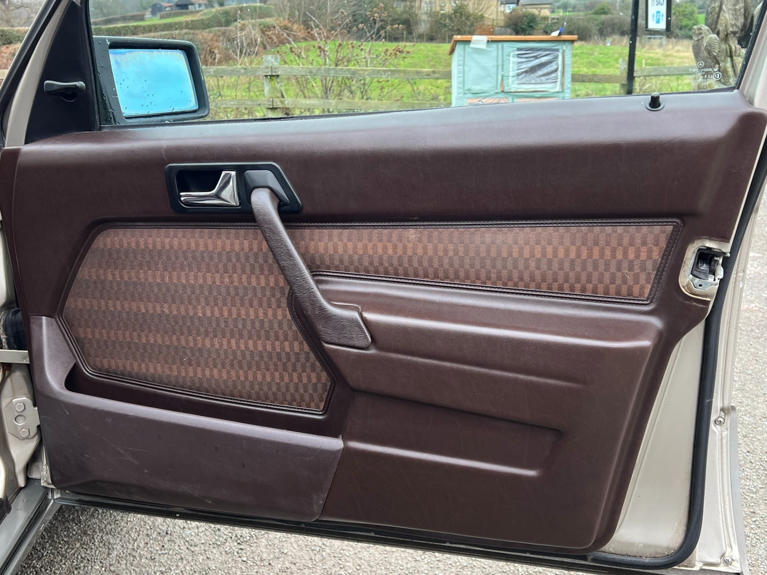 Used Mercedes-Benz 190 1989 for sale - 76036493: Photo 8