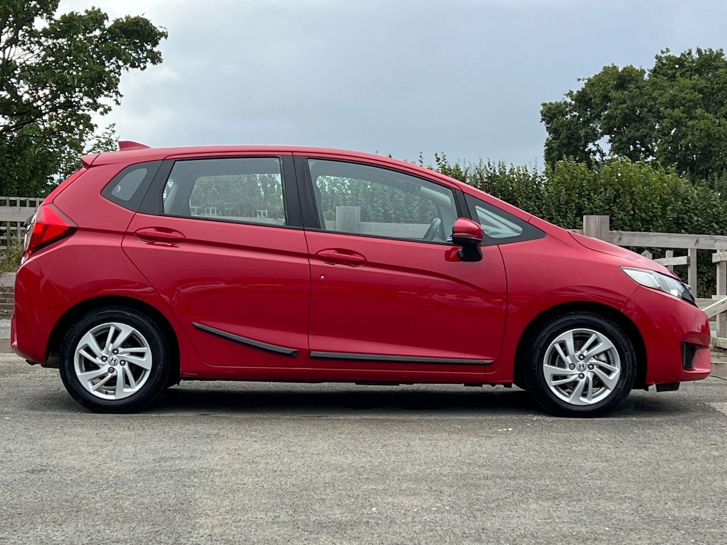 Used Honda Jazz 2017 for sale - 76541654: Photo 27