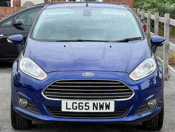 Used Ford Fiesta 2015 for sale - 77915432: Photo