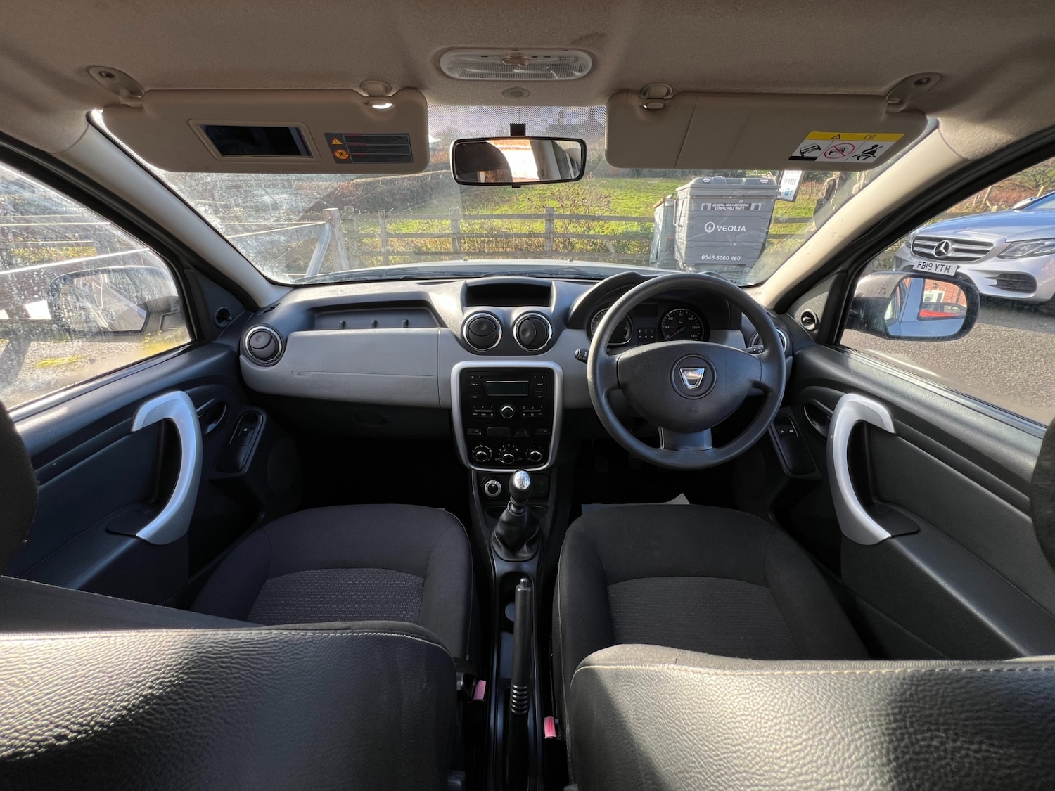 Used Dacia Duster 2013 for sale - 76637294: Photo 2