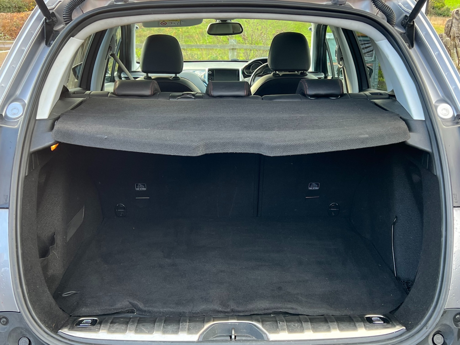 Used Peugeot 2008 2019 for sale - 76566433: Photo 13