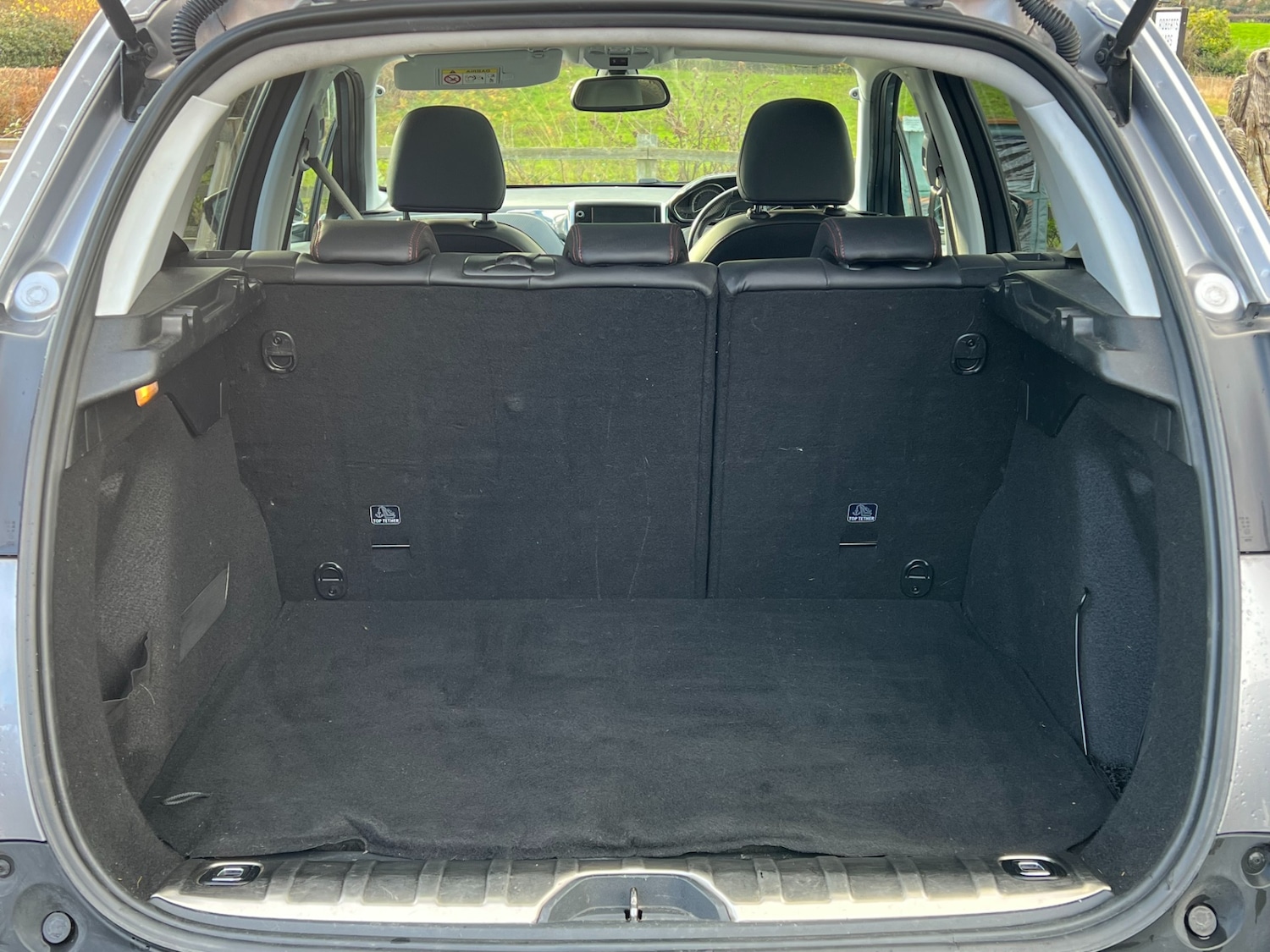 Used Peugeot 2008 2019 for sale - 76566433: Photo 14