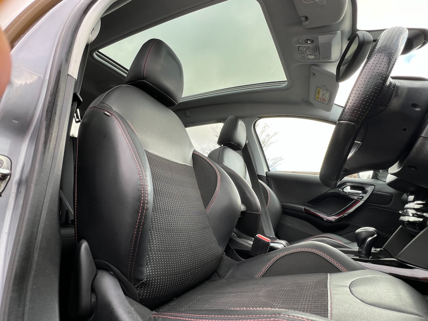 Used Peugeot 2008 2019 for sale - 76566433: Photo 3