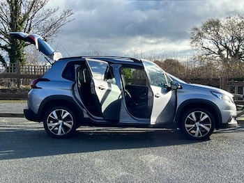 Used Peugeot 2008 2019 for sale - 76566433: Photo