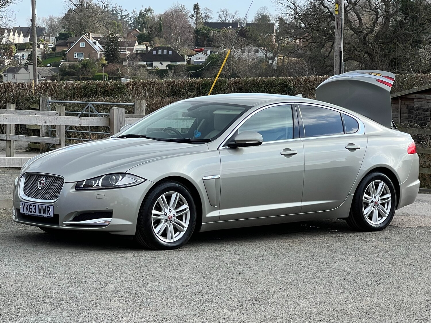 Used Jaguar XF 2013 for sale - 77745673: Photo 18
