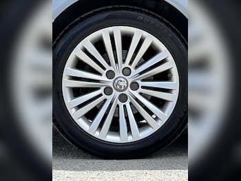 Used Vauxhall Insignia 2013 for sale - 79347240: Photo