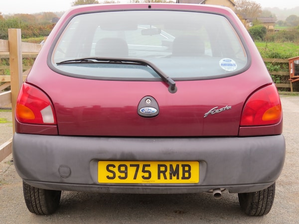 Used Ford Fiesta 1998 for sale - 72573410: Photo 11