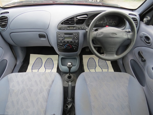 Used Ford Fiesta 1998 for sale - 72573410: Photo 2