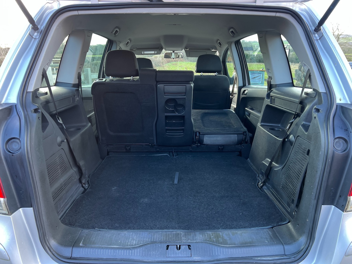 Used Vauxhall Zafira 2014 for sale - 76982610: Photo 17