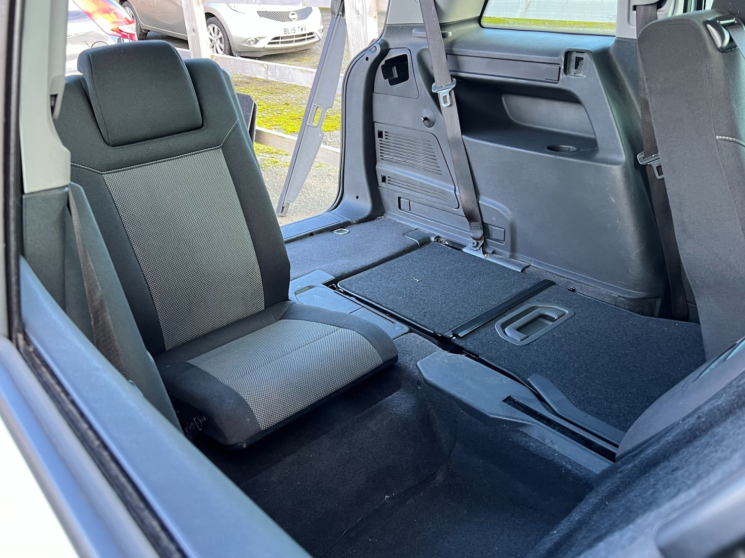 Used Vauxhall Zafira 2014 for sale - 76982610: Photo 26