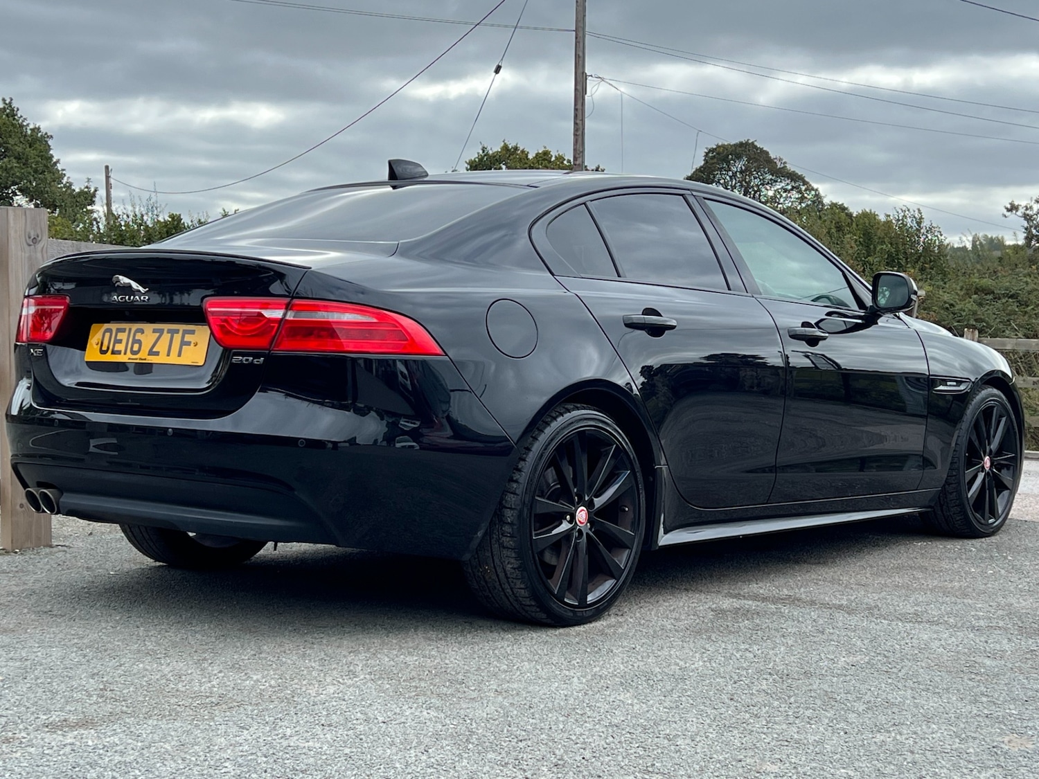 Used Jaguar XE 2016 for sale - 76145760: Photo 10