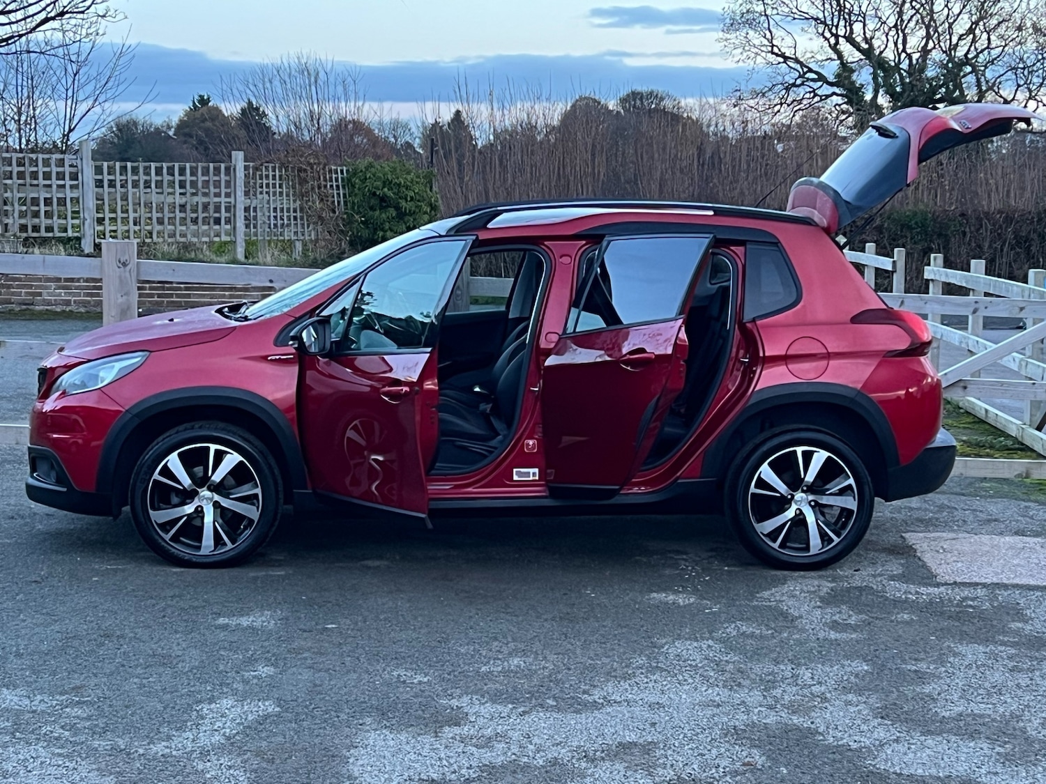 Used Peugeot 2008 2016 for sale - 76806956: Photo 23