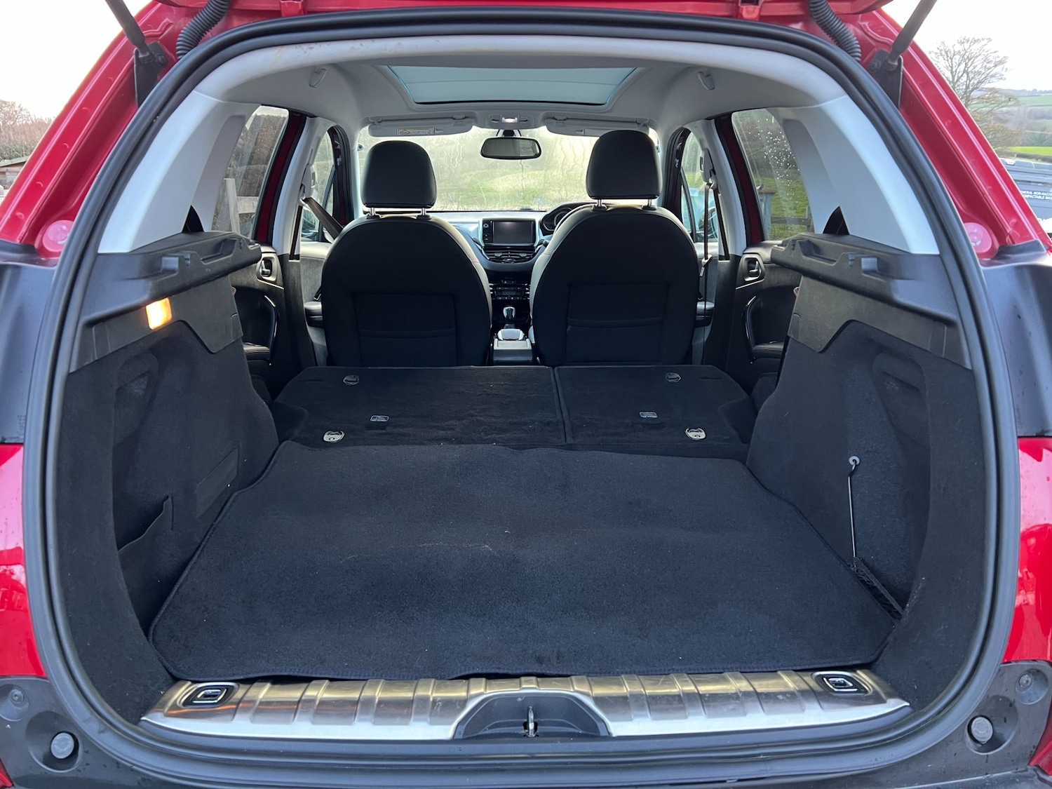 Used Peugeot 2008 2016 for sale - 76806956: Photo 24