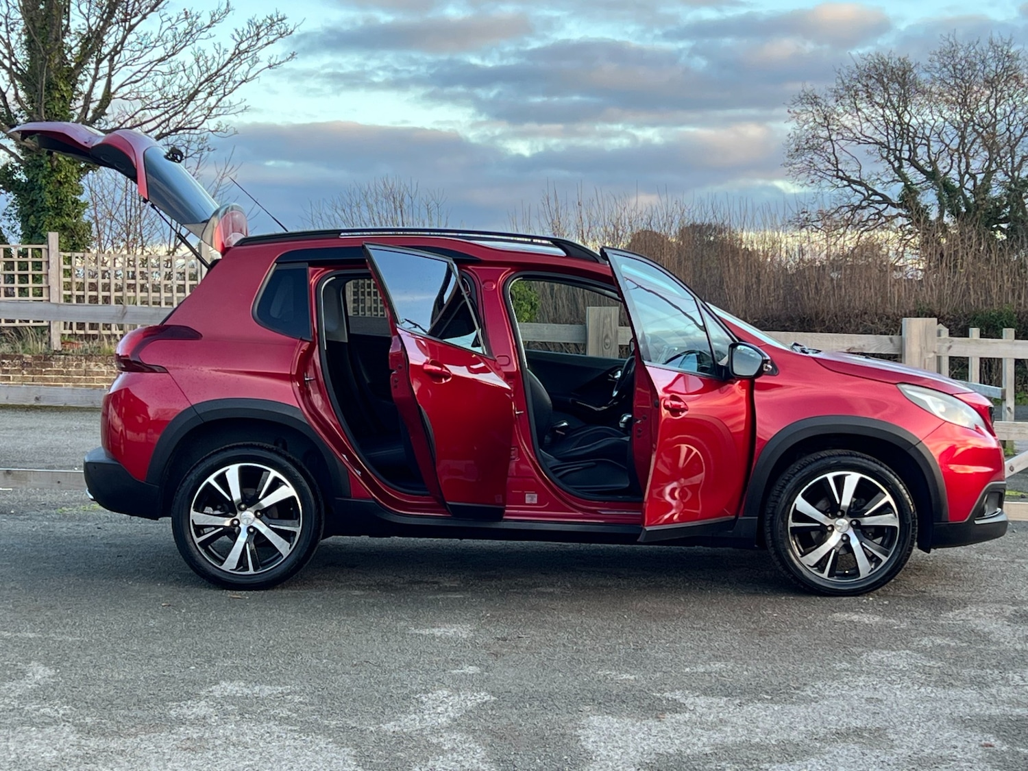 Used Peugeot 2008 2016 for sale - 76806956: Photo 7