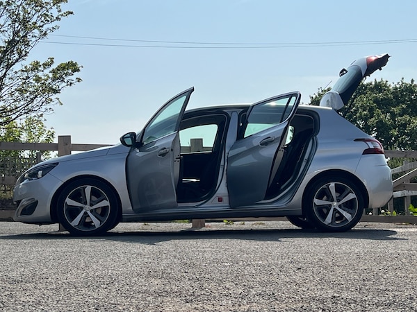 Used Peugeot 308 2014 for sale - 74215551: Photo 18