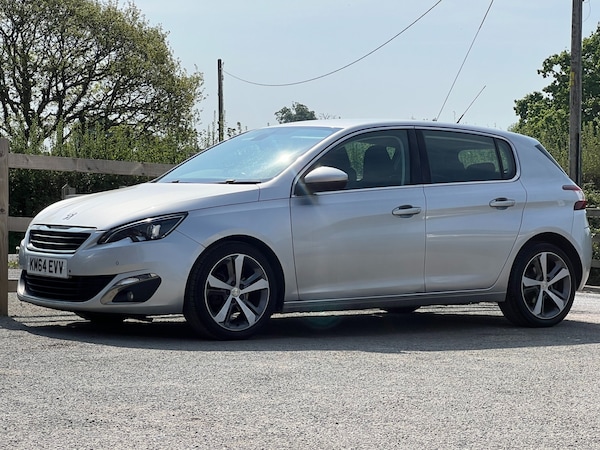 Used Peugeot 308 2014 for sale - 74215551: Photo 2