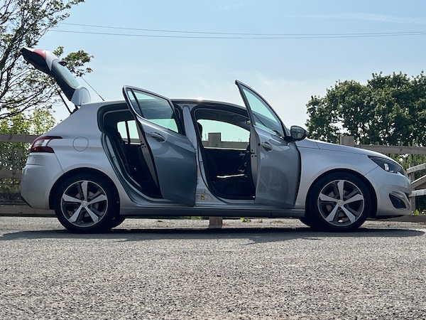 Used Peugeot 308 2014 for sale - 74215551: Photo 5