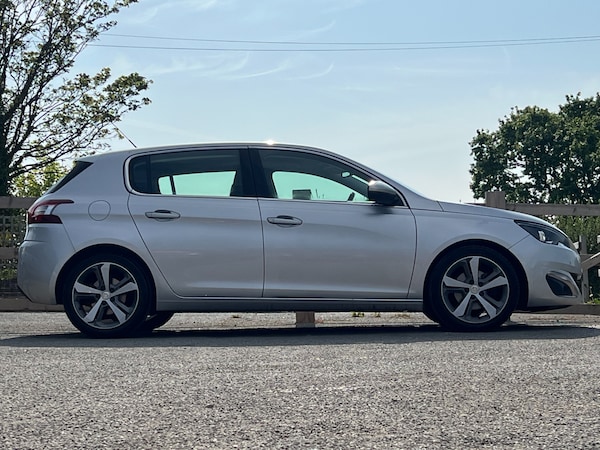 Used Peugeot 308 2014 for sale - 74215551: Photo 6