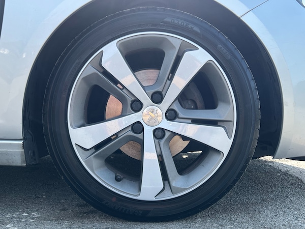 Used Peugeot 308 2014 for sale - 74215551: Photo 7