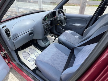 Used Ford Fiesta 1998 for sale - 78914749: Photo
