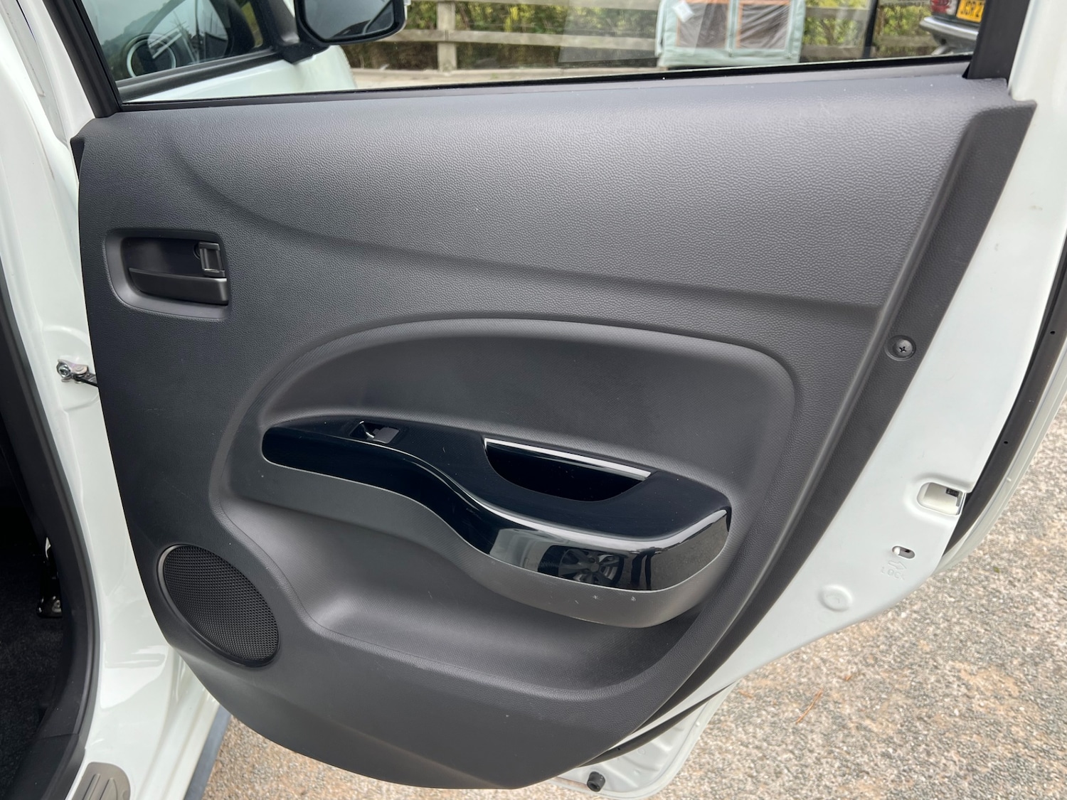 Used Mitsubishi Mirage 2015 for sale - 76101186: Photo 24