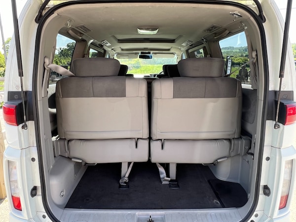 Used Nissan Elgrand 2002 for sale - 74467858: Photo 17