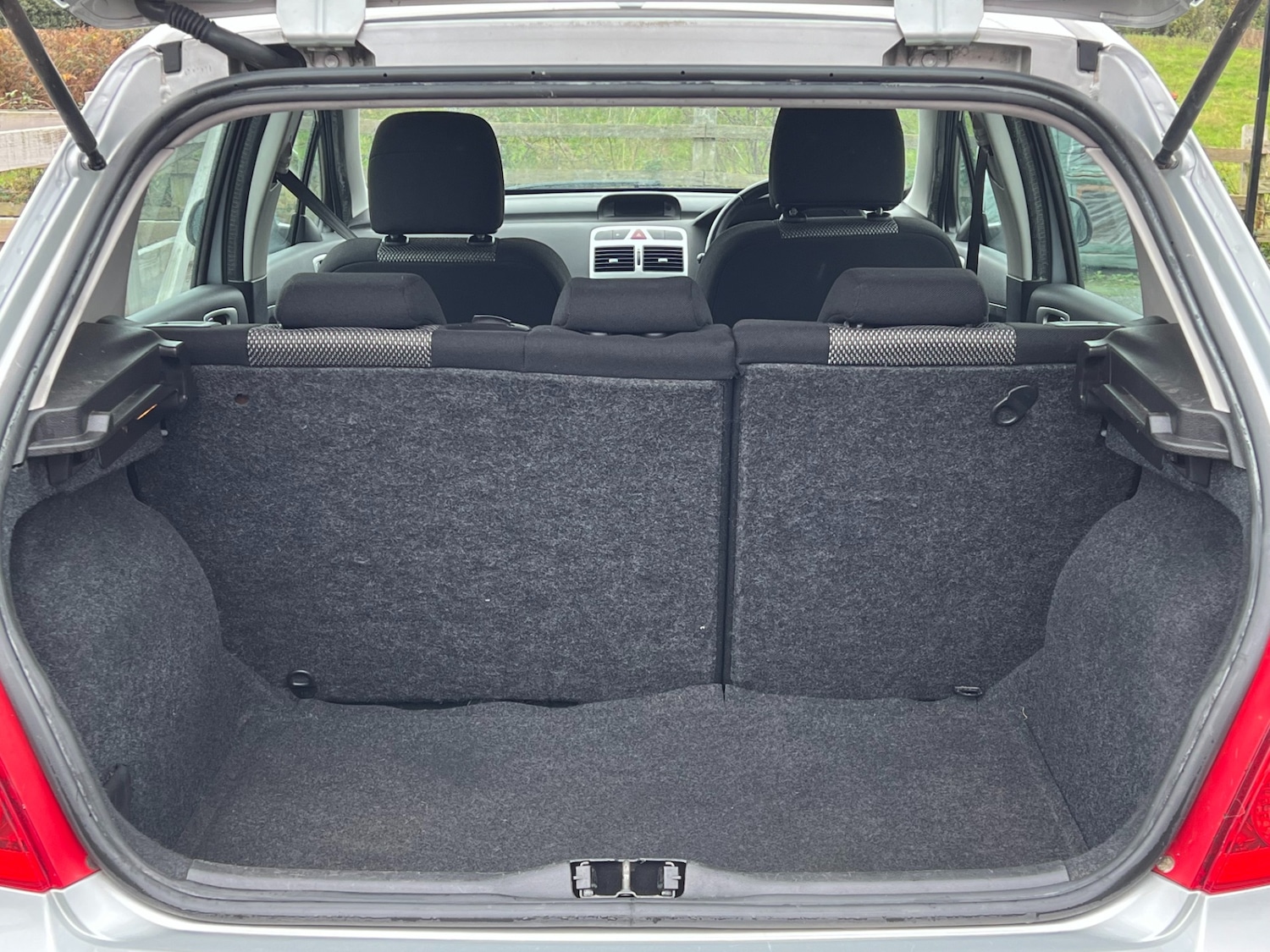 Used Peugeot 307 2006 for sale - 74665300: Photo 19