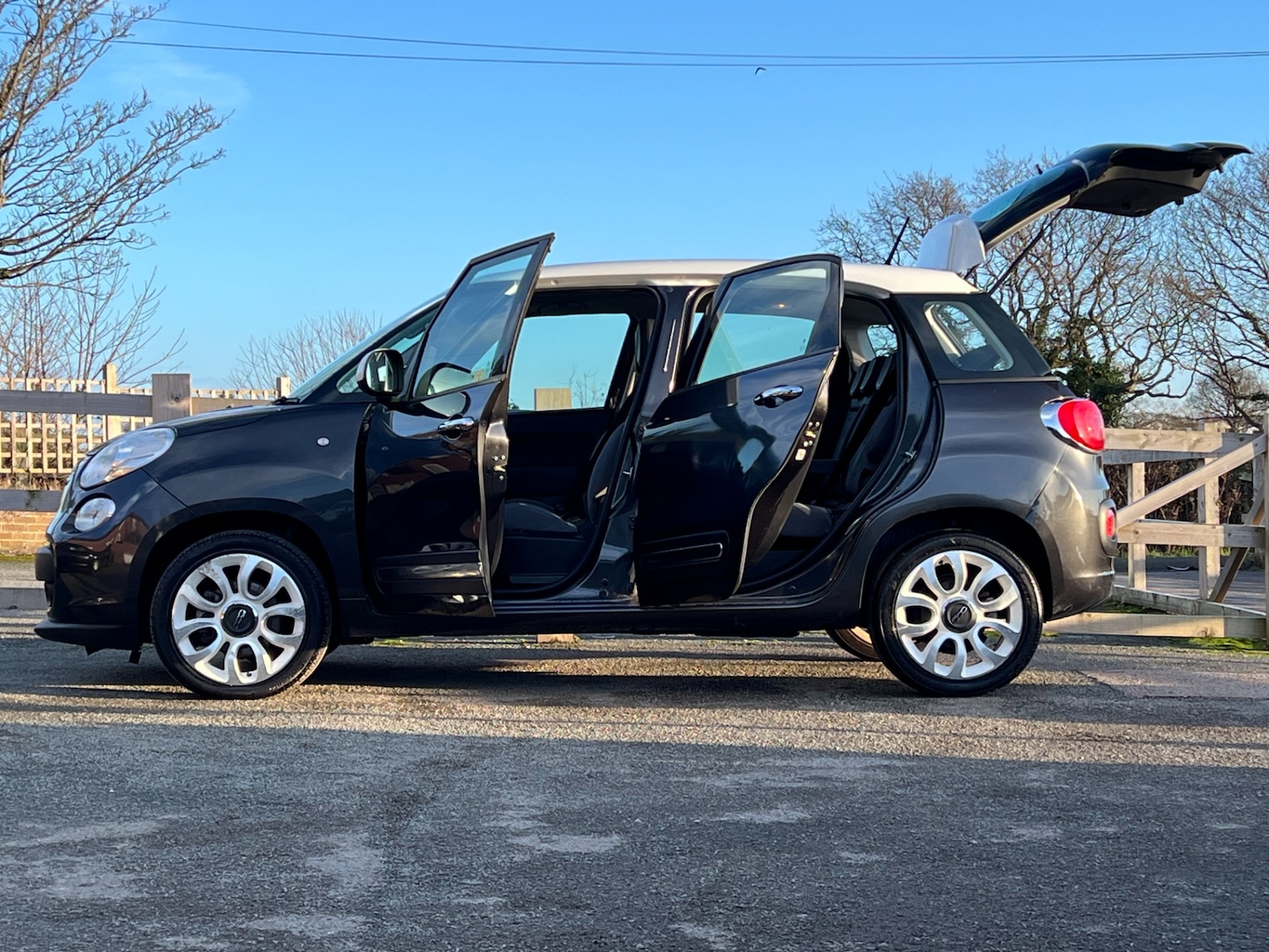 Used Fiat 500L 2013 for sale - 77207094: Photo 30