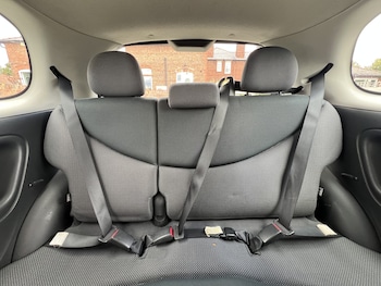 Used Toyota Yaris 2004 for sale - 79451267: Photo