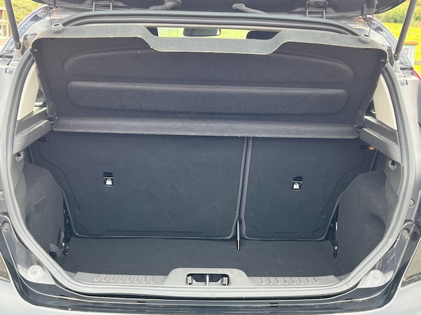 Used Ford Fiesta 2014 for sale - 76262833: Photo 11