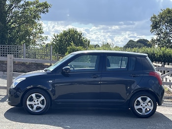 Used Suzuki Swift 2007 for sale - 79311510: Photo