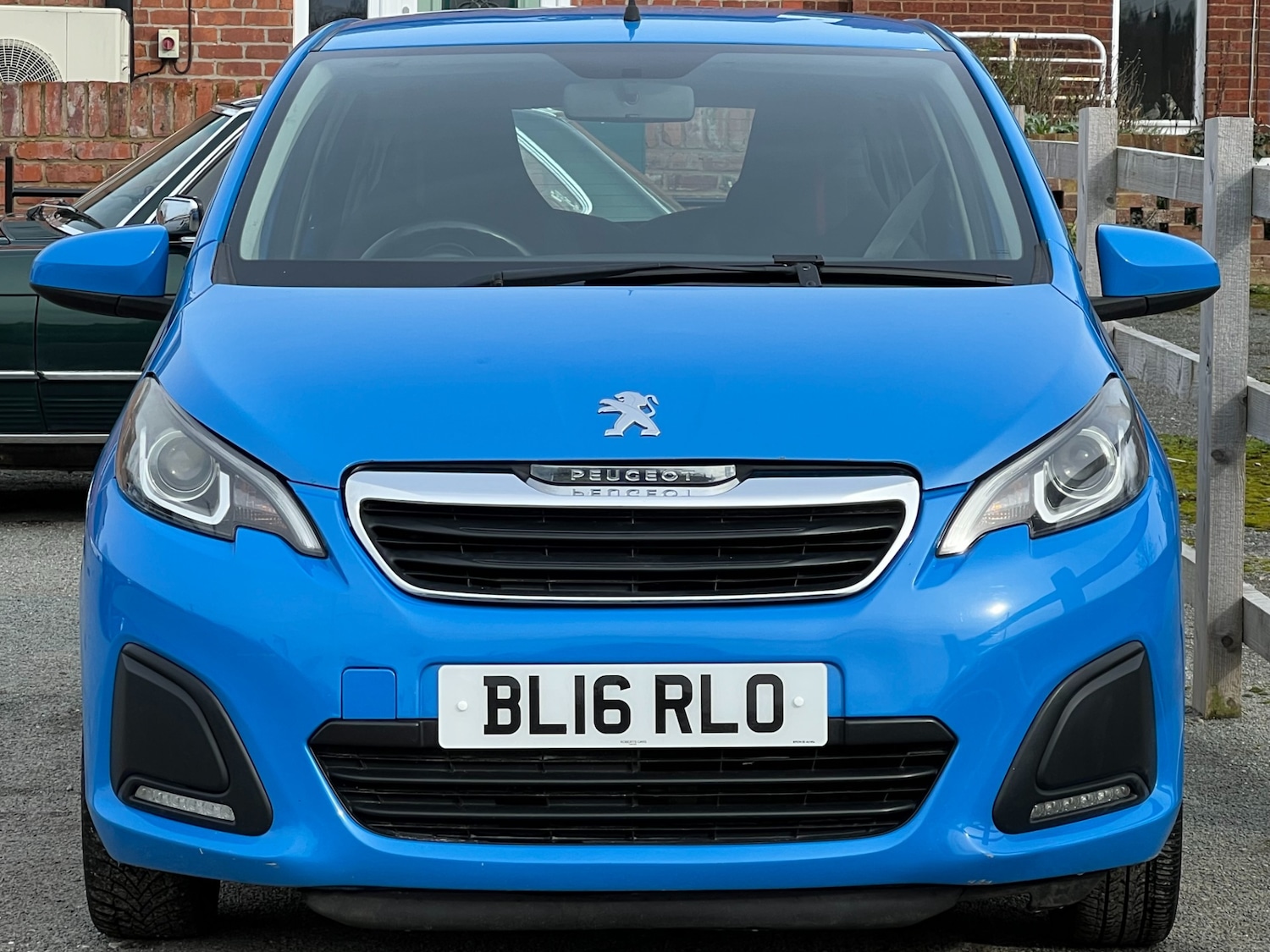 Used Peugeot 108 2016 for sale - 76982517: Photo 12