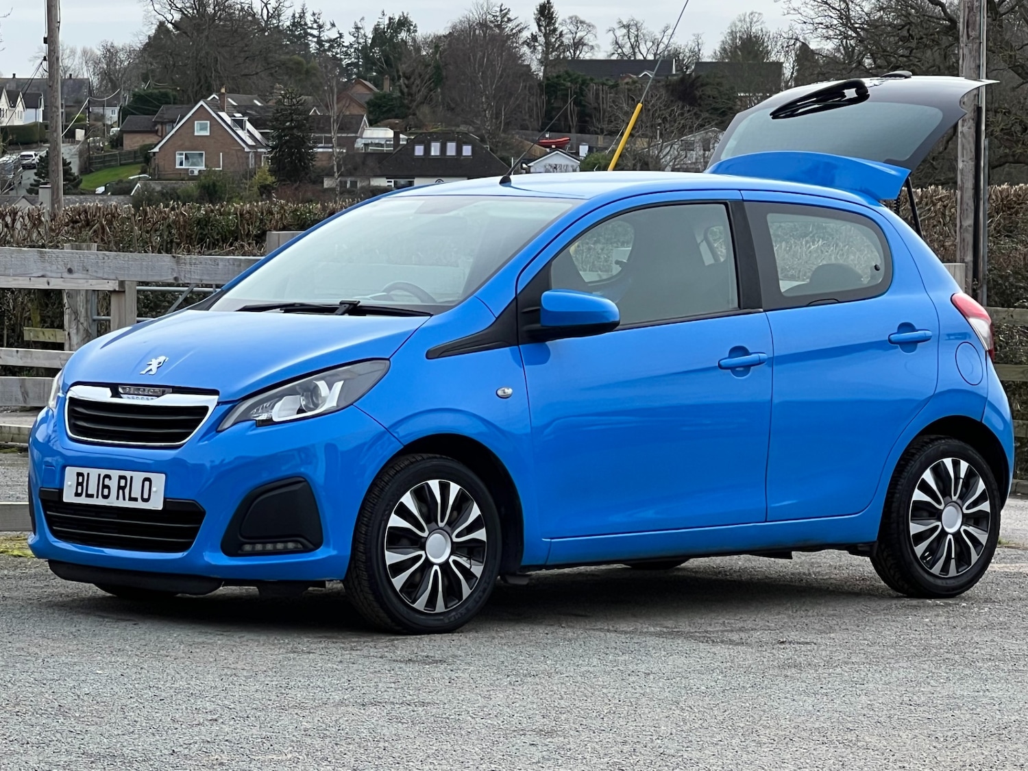 Used Peugeot 108 2016 for sale - 76982517: Photo 20
