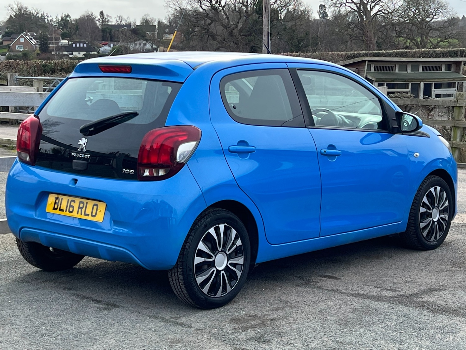 Used Peugeot 108 2016 for sale - 76982517: Photo 8