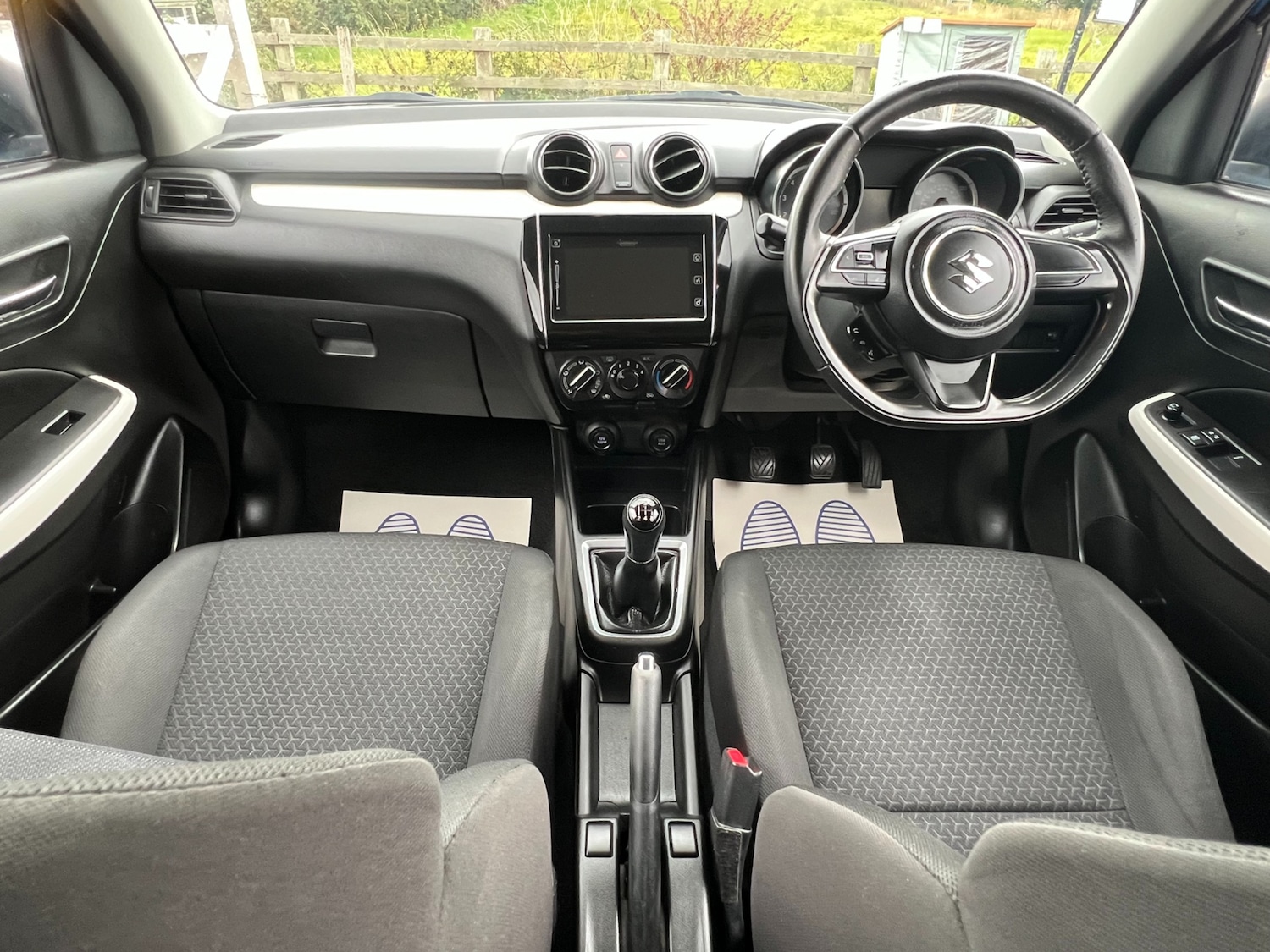 Used Suzuki Swift 2018 for sale - 75525104: Photo 3