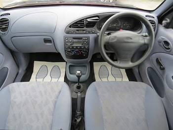 Used Ford Fiesta 1998 for sale - 76567785: Photo