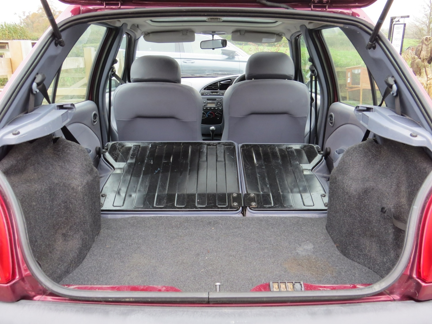 Used Ford Fiesta 1998 for sale - 76567785: Photo 8