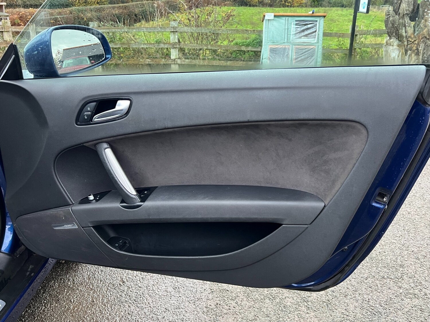 Used Audi TT 2011 for sale - 76541662: Photo 25