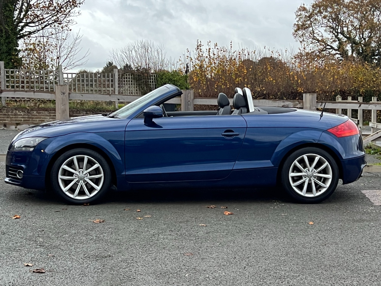 Used Audi TT 2011 for sale - 76541662: Photo 31