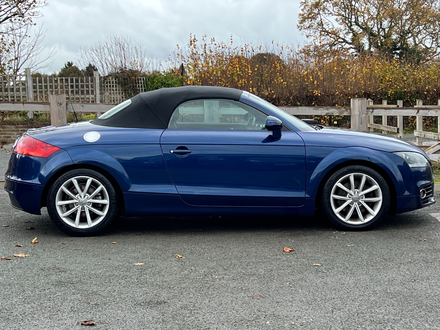 Used Audi TT 2011 for sale - 76541662: Photo 7