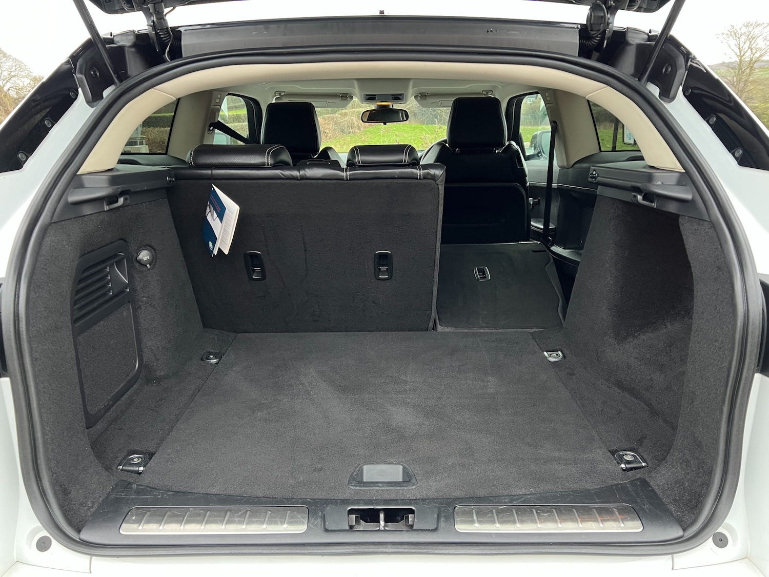 Used Land Rover Range Rover Evoque 2011 for sale - 77579828: Photo 17