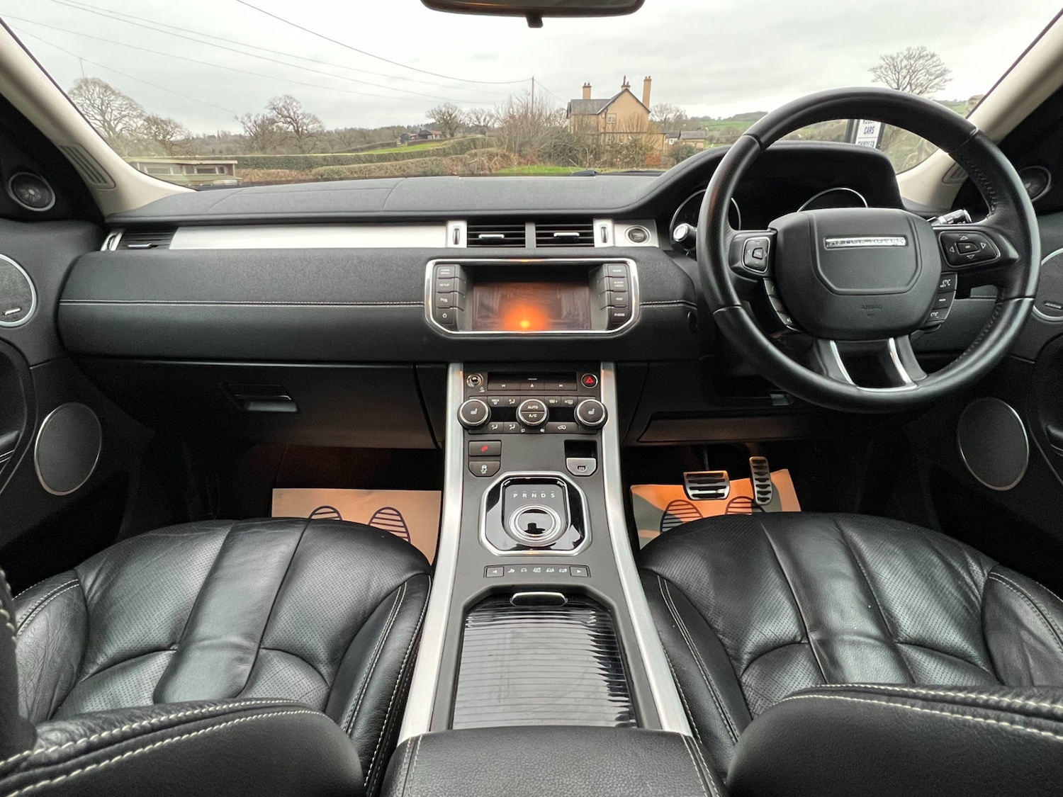 Used Land Rover Range Rover Evoque 2011 for sale - 77579828: Photo 4