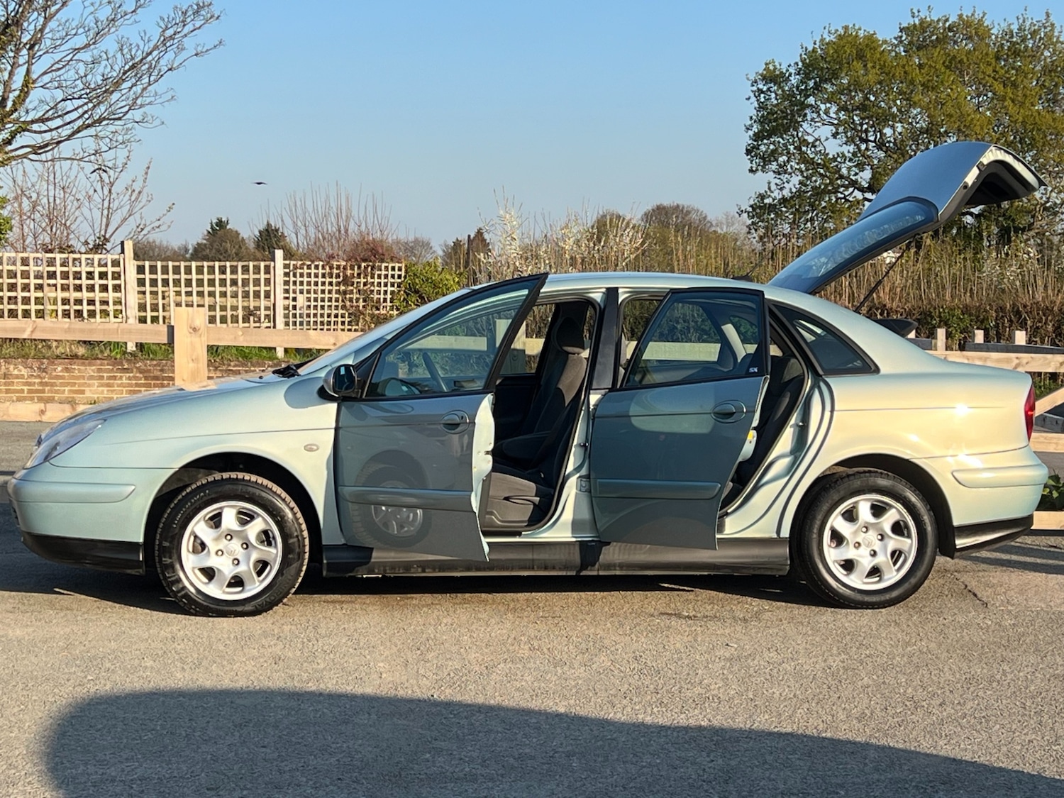 Vehicle 28