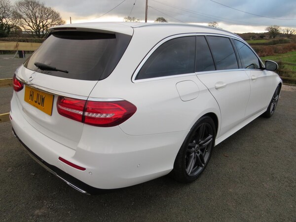 Used Mercedes-Benz E Class 2017 for sale - 62245645: Photo 23