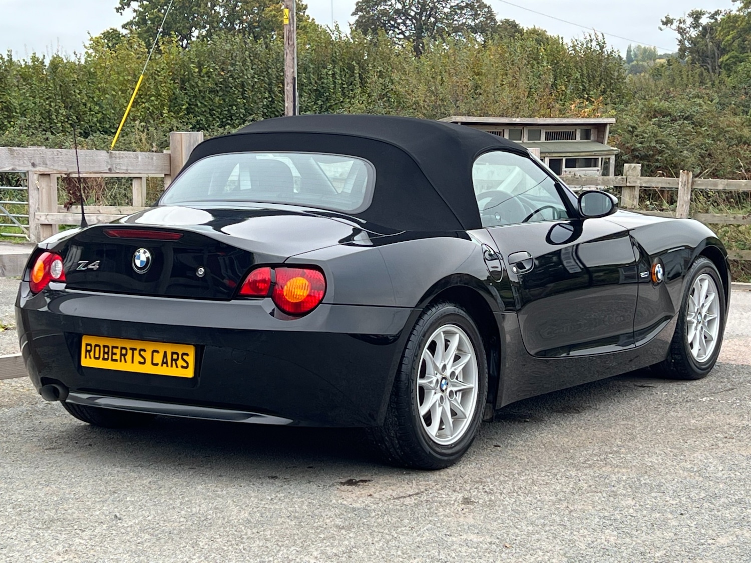 Used BMW Z4 2005 for sale - 76264459: Photo 11