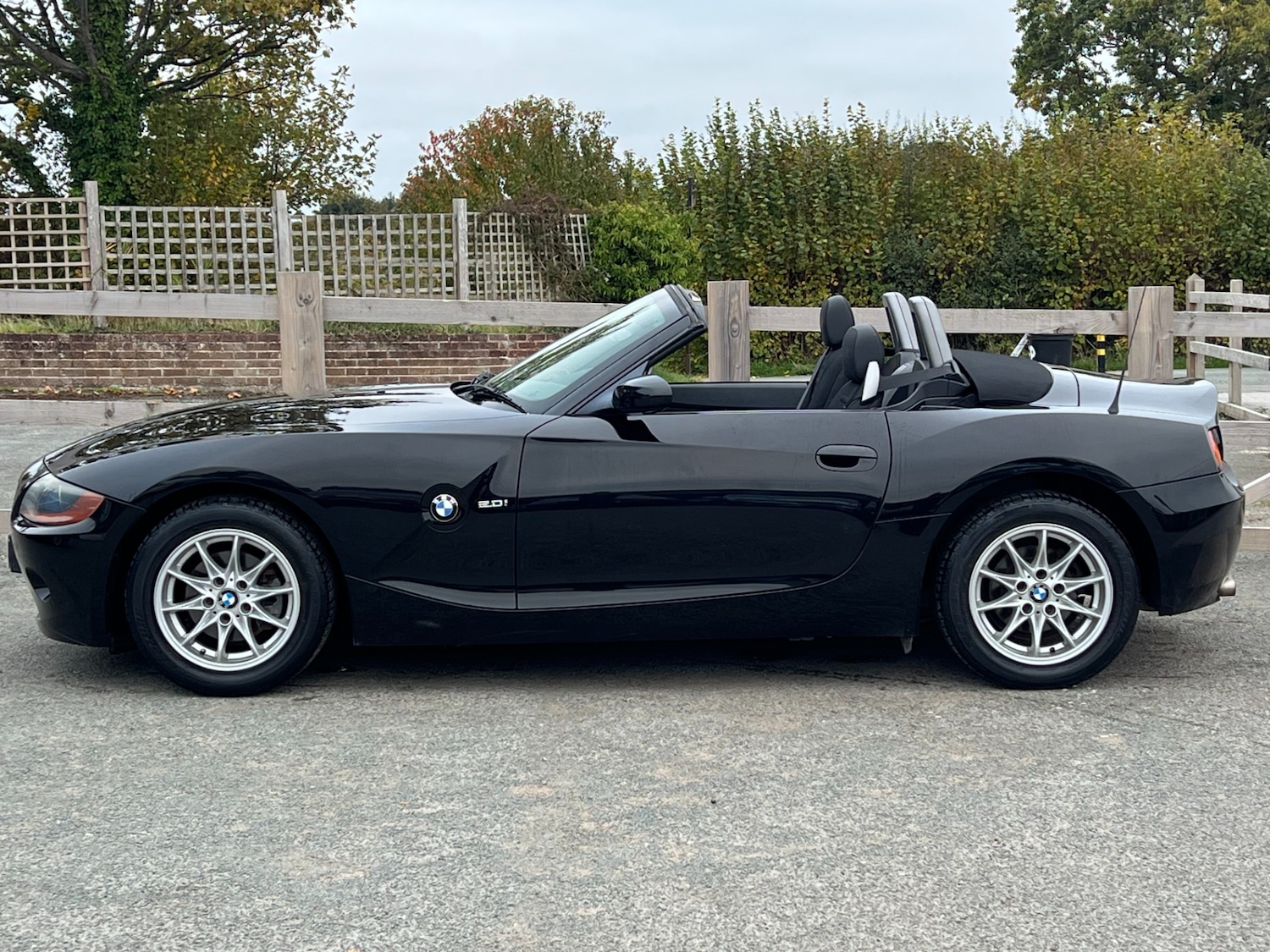 Used BMW Z4 2005 for sale - 76264459: Photo 32