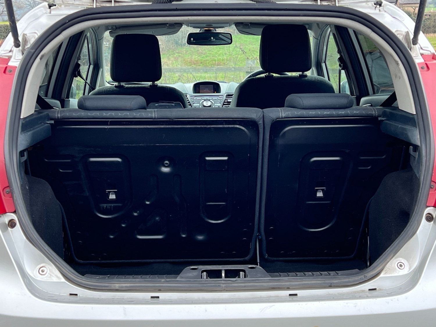 Used Ford Fiesta 2010 for sale - 77297982: Photo 26