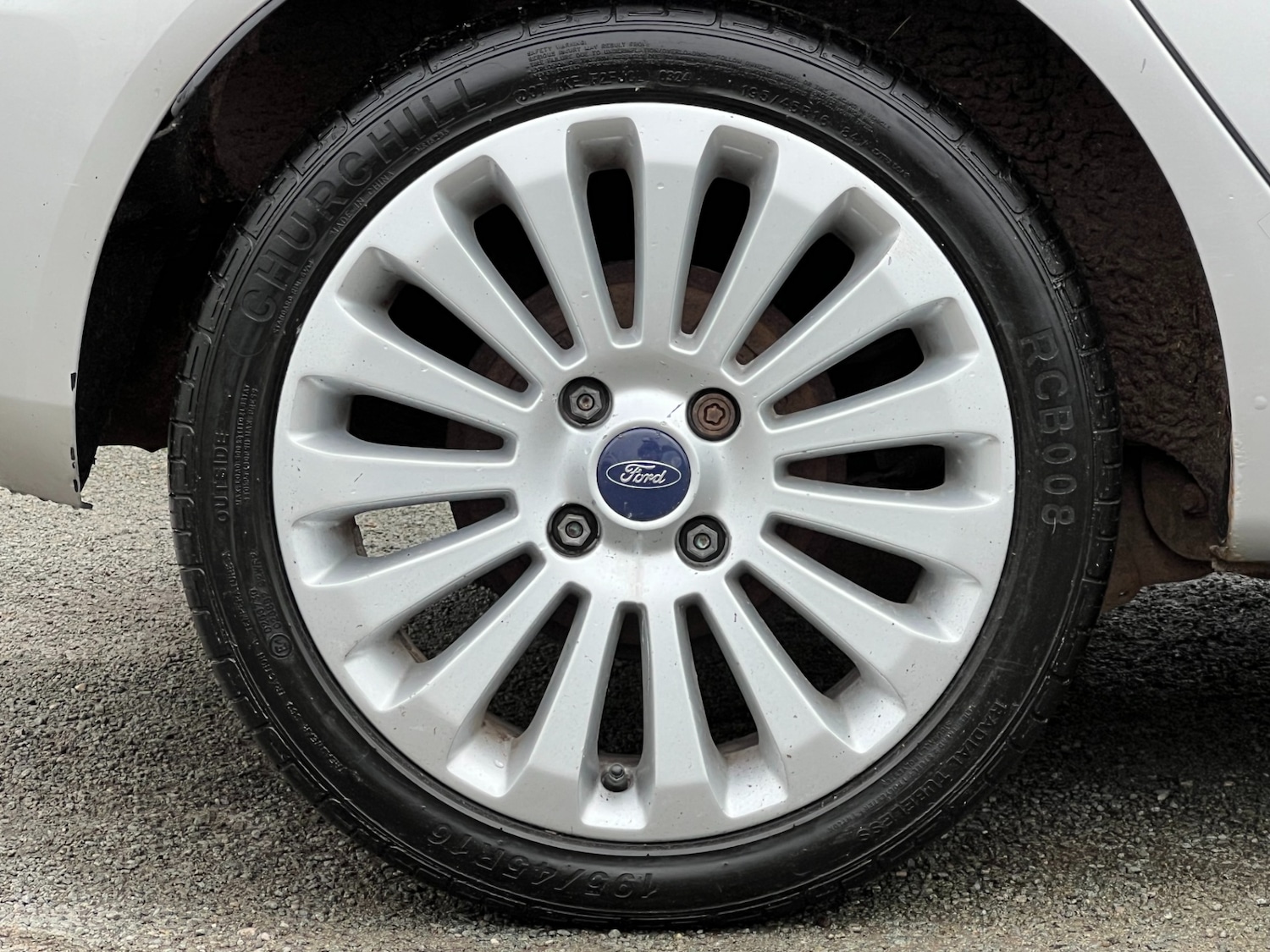 Used Ford Fiesta 2010 for sale - 77297982: Photo 7